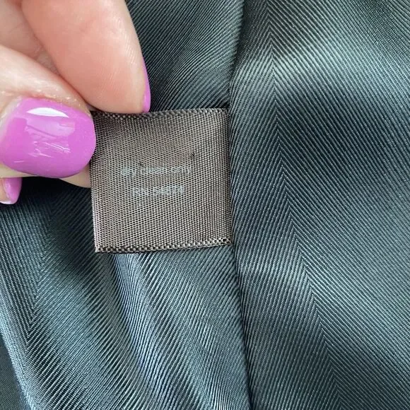 The Limited Collection Women’s Black Two Button Single Breasted Blazer Size 4 - Picture 9 of 11